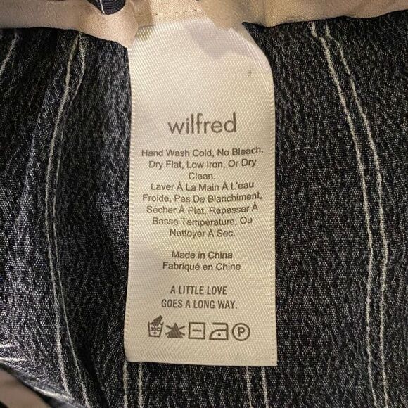 Aritzia Wilfred Faun Black & White Pinstriped Wide Leg Cropped Pants Size Small - Picture 6 of 7